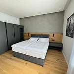 Jan Maria Hotel