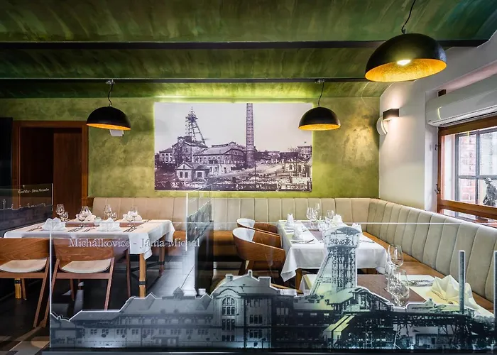 Jan Maria 俄斯特拉发